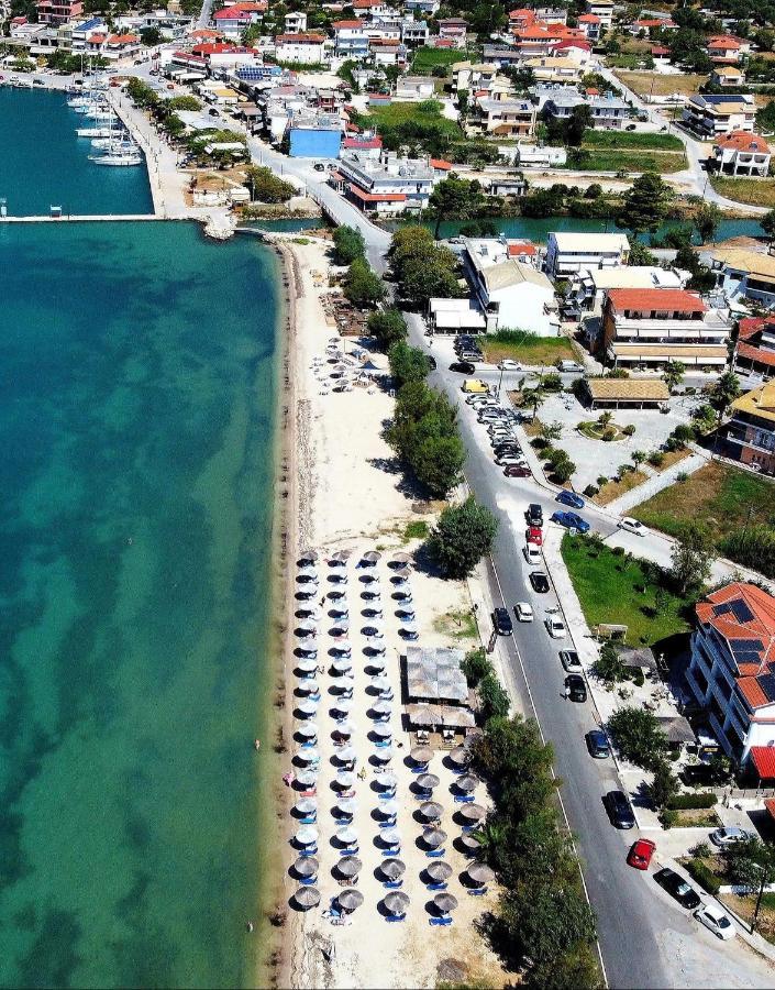 Ares Suites Plataria Esterno foto